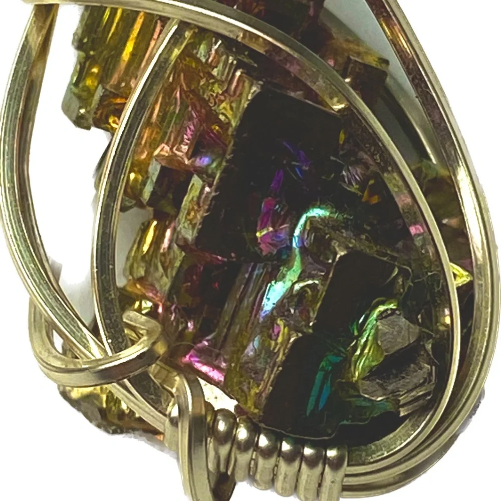 Artist Silver Wire cage wrapped pendant rainbow iridescent geometric bismuth